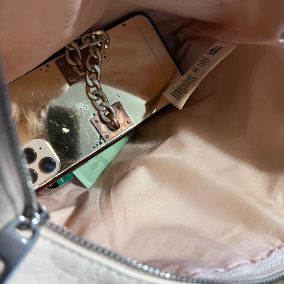 H&M stylish cream cluth - Picture 4 of 5